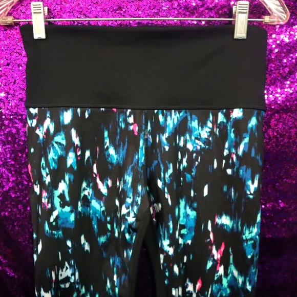 GAP Pants - BLACKOUT LEGGINGS S Gapfit Blue Pink Watercolor Activewear Fitness Running Yoga